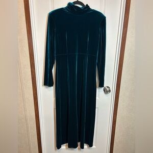 K. C. Spencer Elegant Teal Velvet Dress - Size 10 NOS NWT
